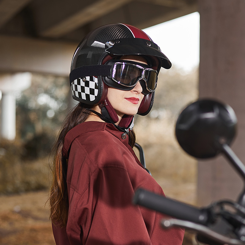 คาร์บอนไฟเบอร์ หมวกกันน็อคครึ่ - Carbon Fiber Lightweight Motorcycle Helmet บทวิจารณ์และราคา